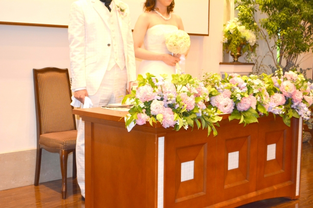 結婚式はなぜシーズンによって偏るのか?