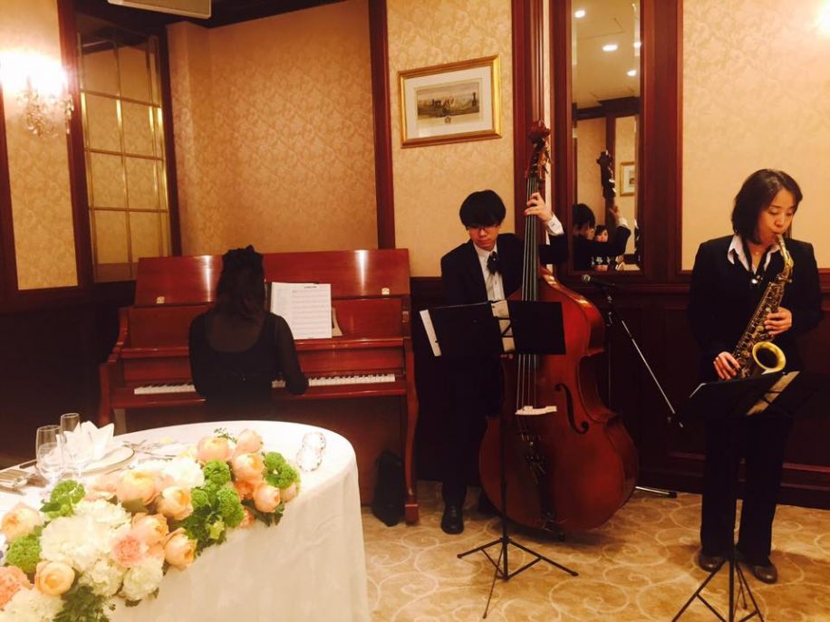 京都のゲストハウスにてJazz Bandの生演奏をさせていただきました。